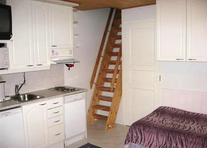 Moonlight 213 Visit *